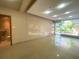 Под Наем Магазин София Младост 1   -  430 EUR