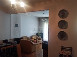 Продава Тристаен Апартамент  София Център 320000 EUR