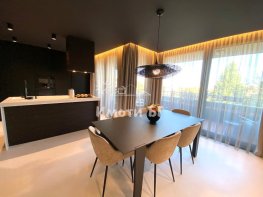 Продава Тристаен Апартамент  София Овча купел  390000 EUR