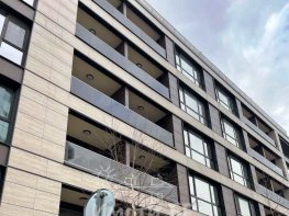 Продава Четиристаен Апартамент  София Манастирски ливади   -  350000 EUR