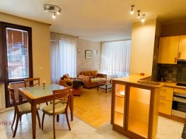 Под Наем Тристаен Апартамент  София Лозенец   -  800 EUR